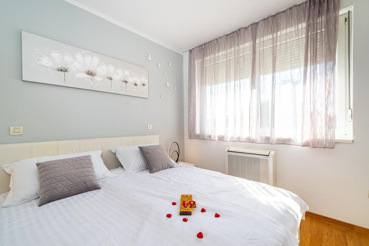 Apartment Keka Zadar Bagian luar foto